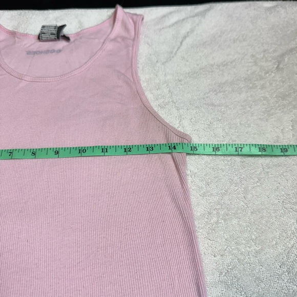 Vintage Y2K DC Shoes brand, ribbed baby pink tank top, juniors size Large - Picture 6 of 7